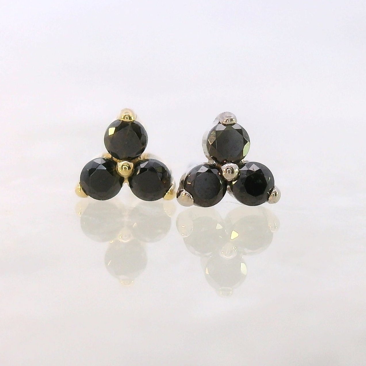 Trio Prong Gem
