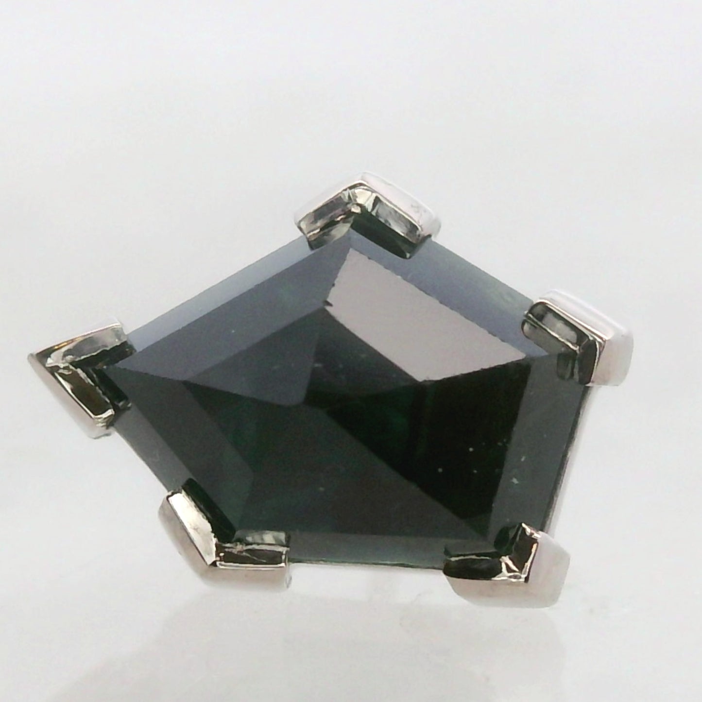 Blue Green Kenya Sapphire White Gold