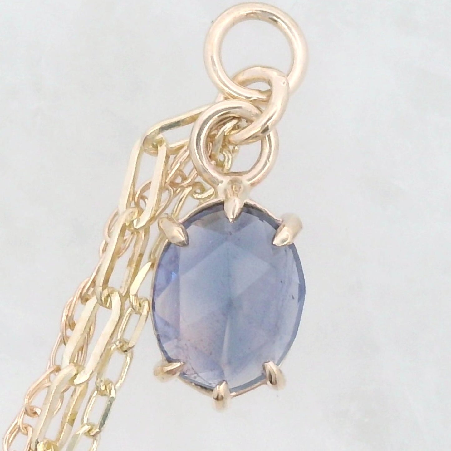 Chain Charm - Oval Winza Sapphire Yellow Gold