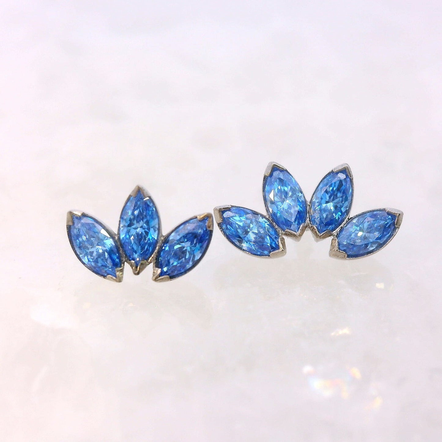 Marquise 4 Fan Cluster