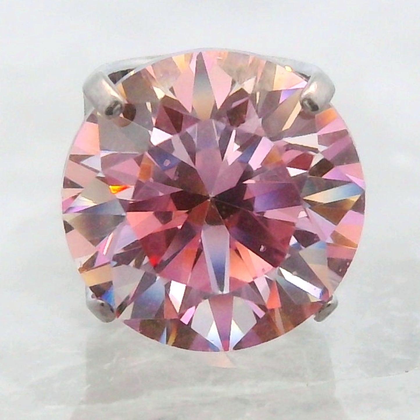 Faceted Gem - Titanium Round Prong - Threadless