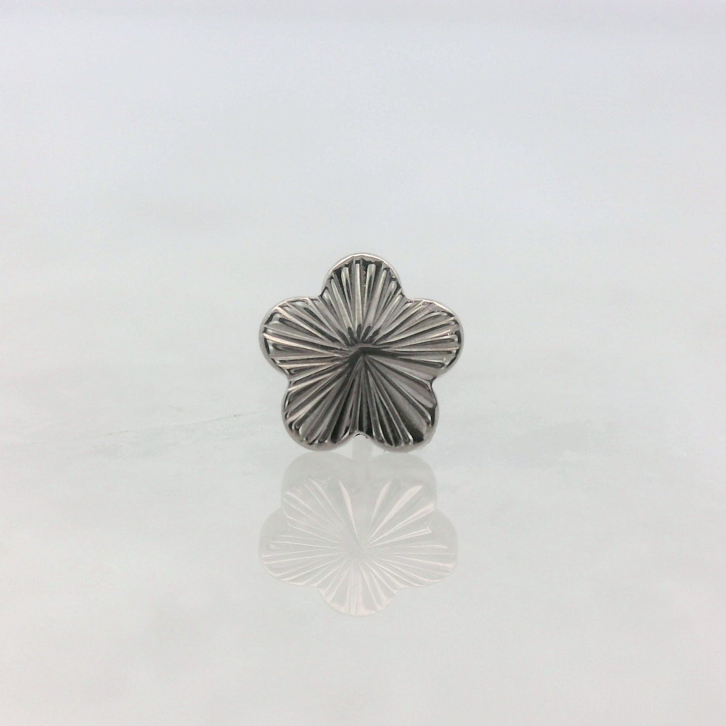Laser Blossom - Titanium
