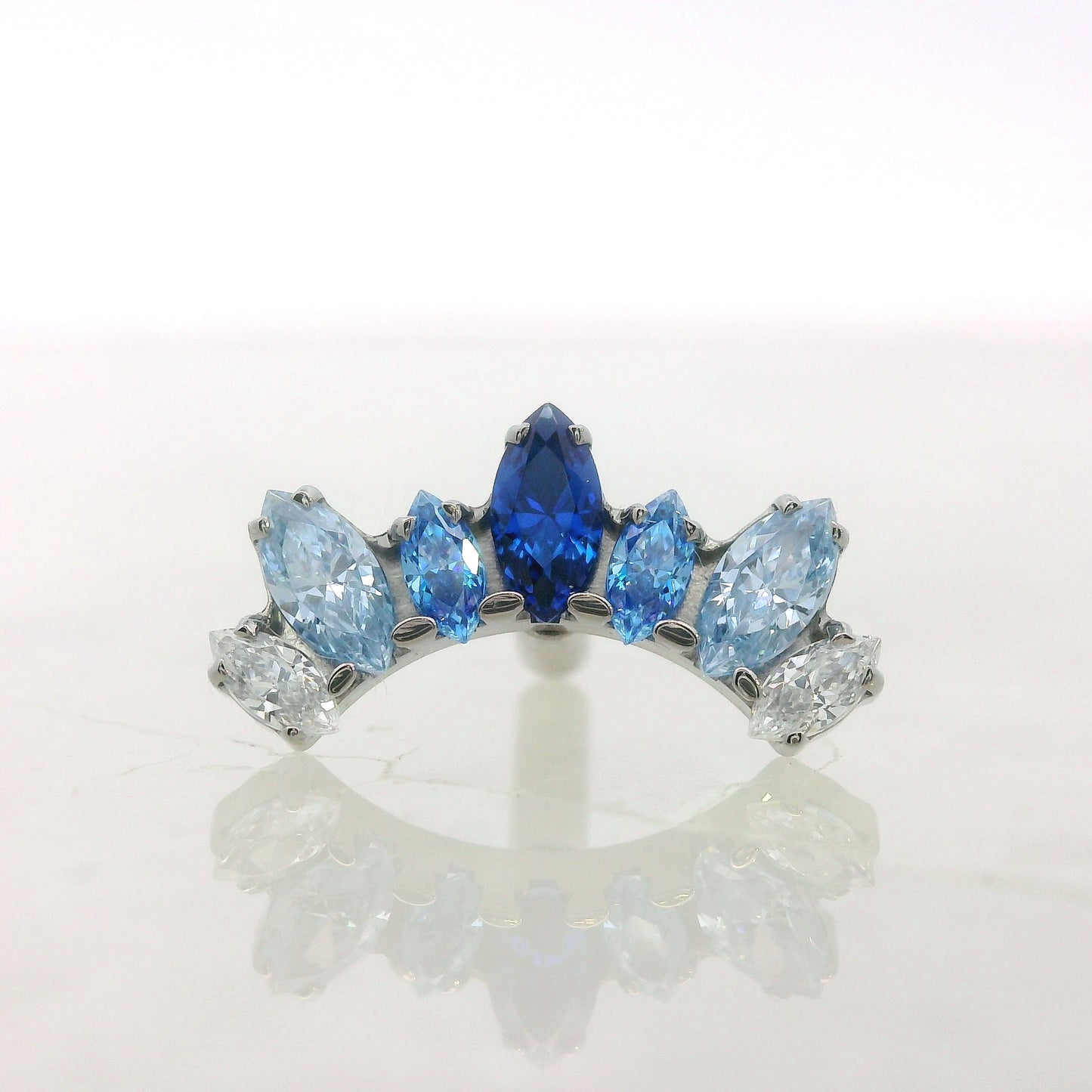 Nyx Marquise Faceted Gem Fan