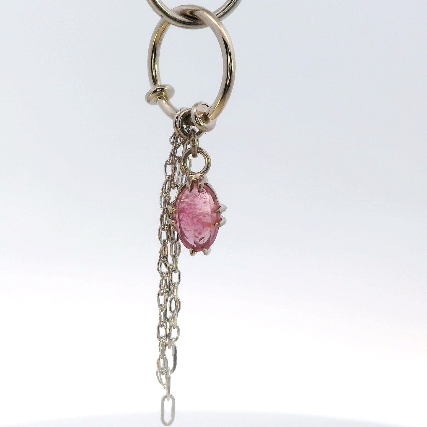 Chain Ring - Oval Pink Winza Ruby Sapphire White Gold