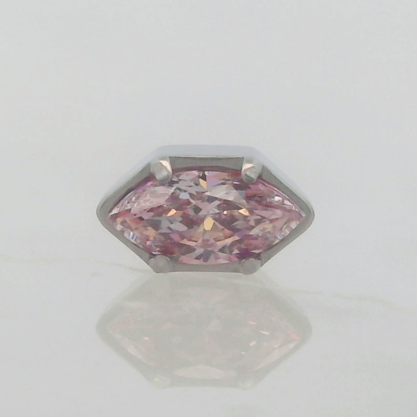 Faceted Marquise Prong - Titanium - Threadless