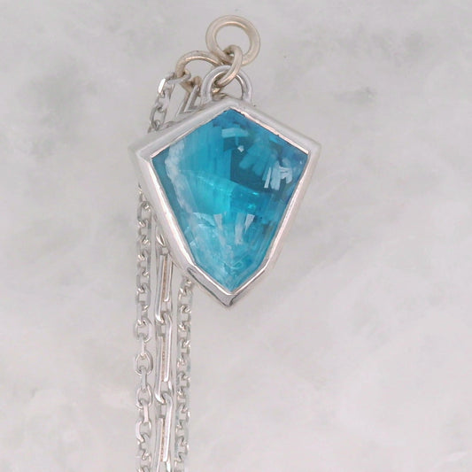 Blue Bridewell Shield Dangle in White Gold