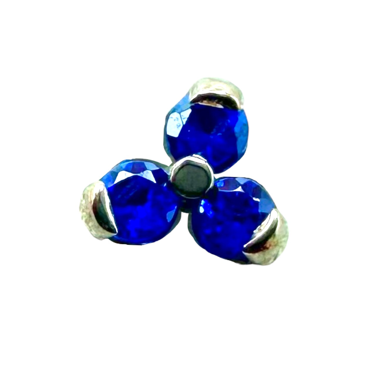 Trinity with Faceted Gems - Titanium