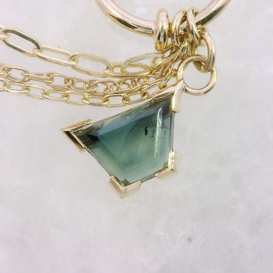 Chain Ring - Geometric Green Kenya Sapphire Yellow Gold