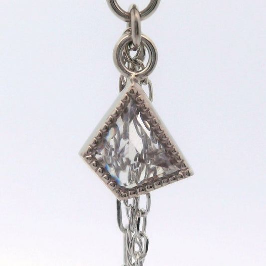Chain Charm - Pale Umba Sapphire White Gold