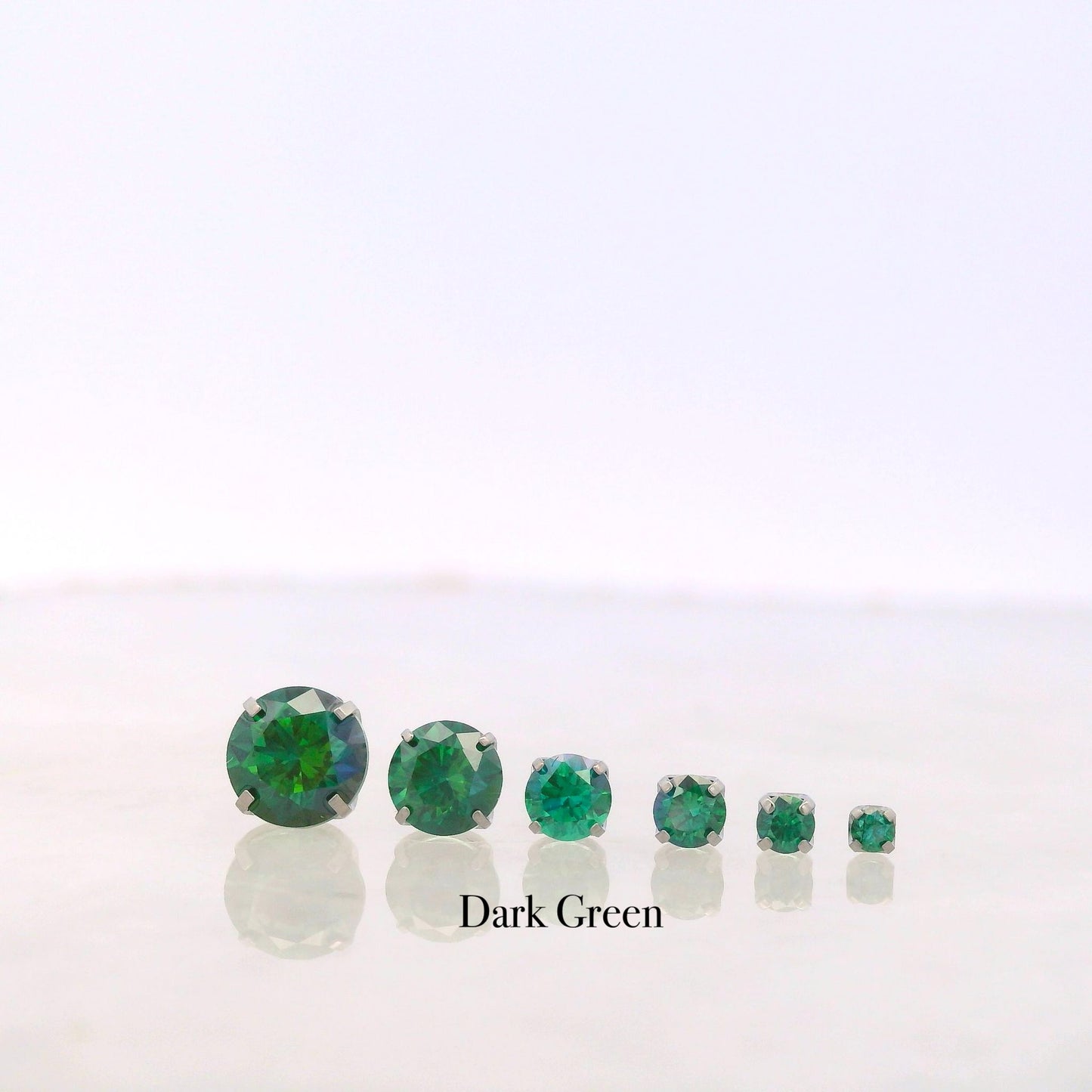 Faceted Gem In Titanium Prong Setting (1.5mm - 3mm) - Threadless