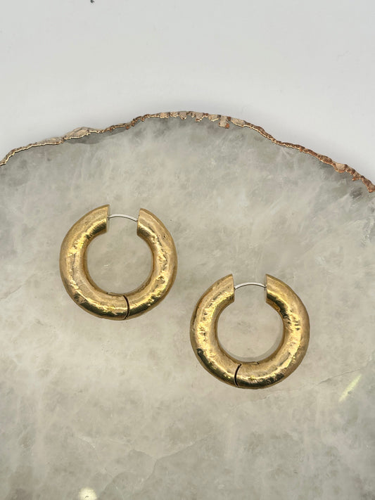 Hammered Hinge Ring