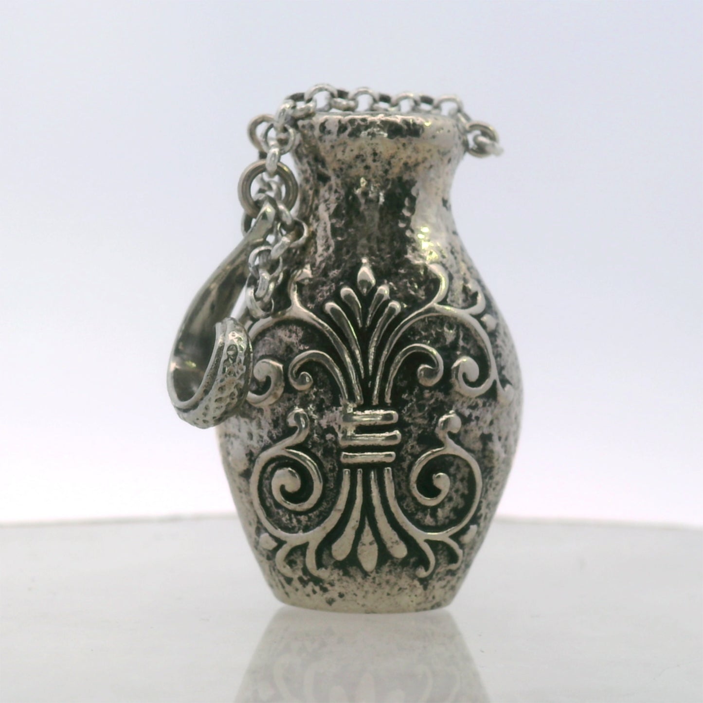 Hollow Vase
