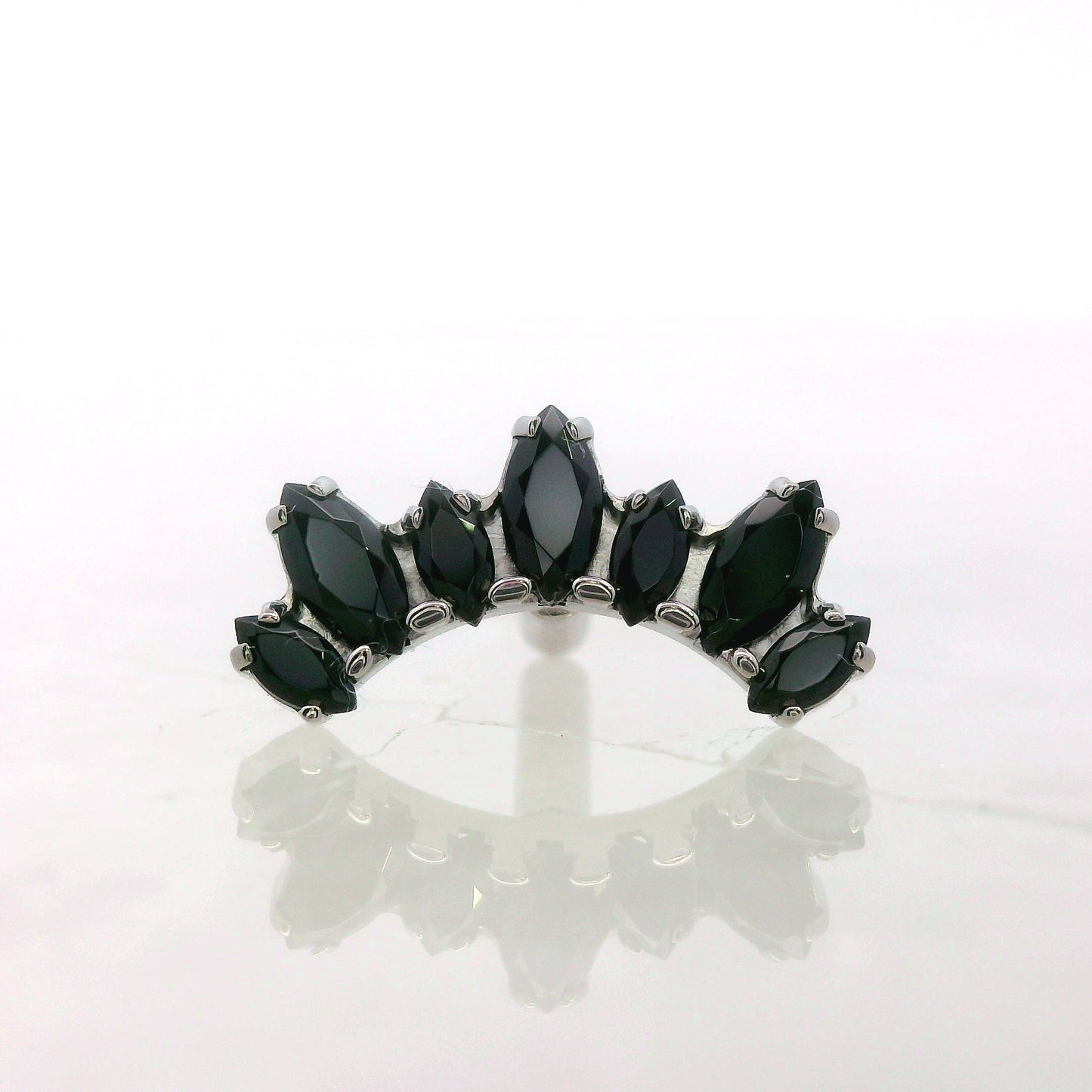Nyx Marquise Faceted Gem Fan