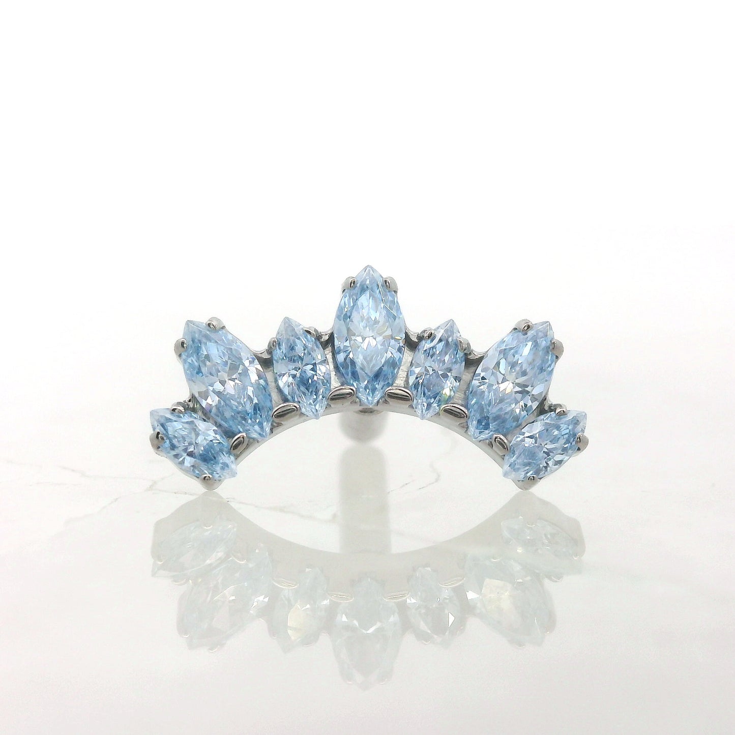 Nyx Marquise Faceted Gem Fan