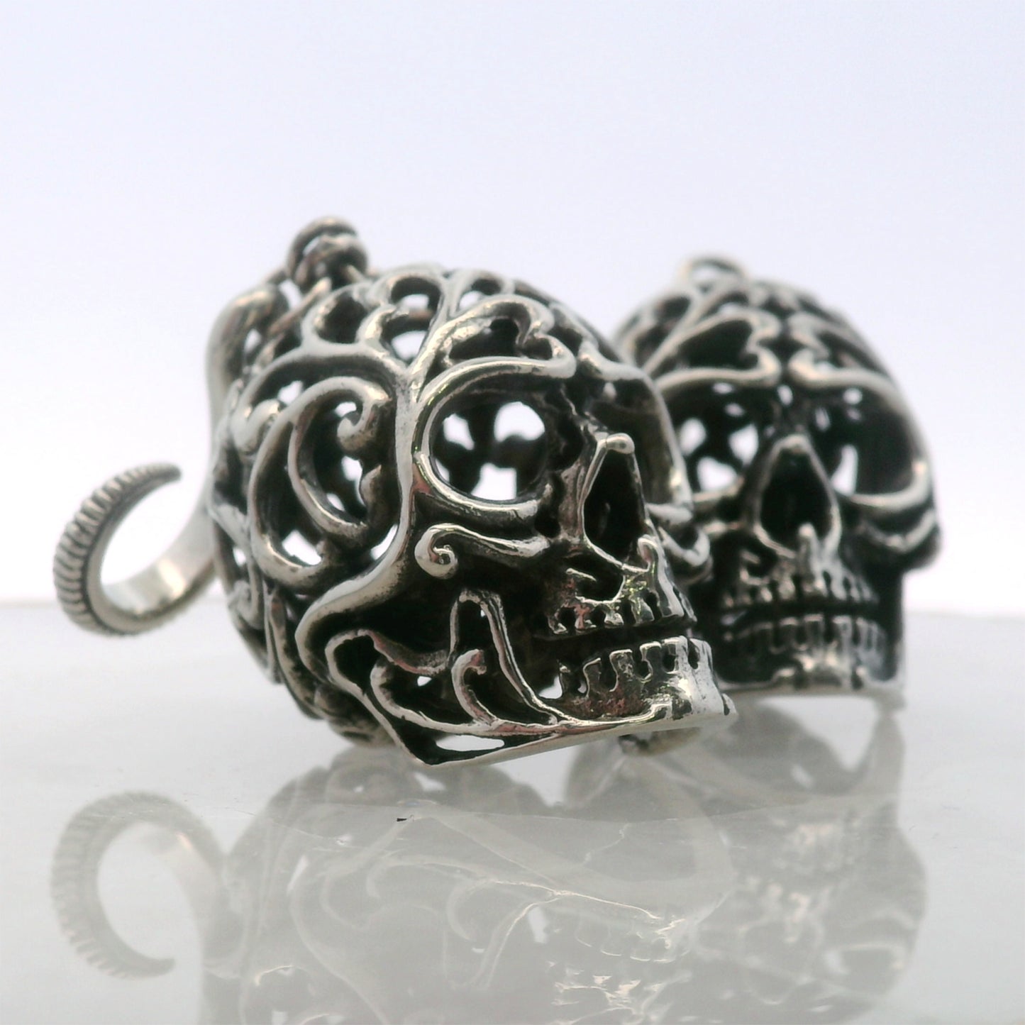 Patterned Skull Hanger
