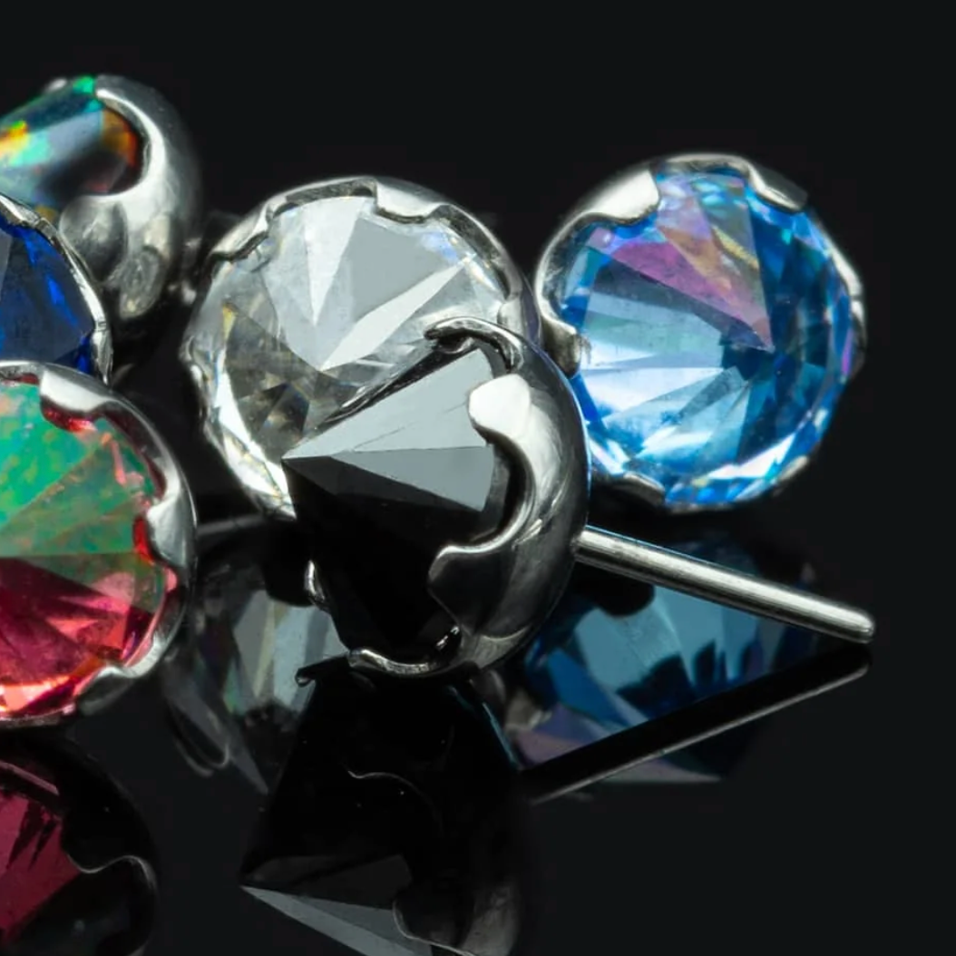 Inverted Faceted Gem - Prong Titanium - Threaded
