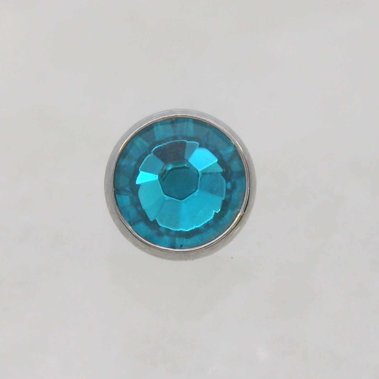 Titanium Flat Back Gems in Bezel Setting - Threaded