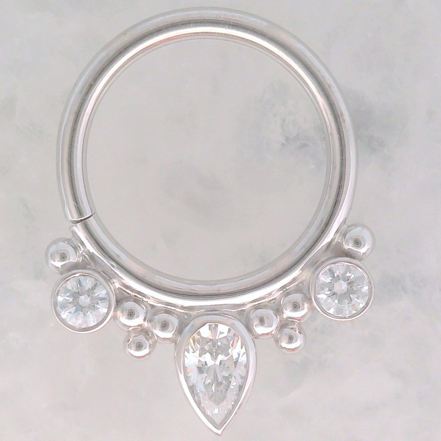 Eden Pear Seam Ring