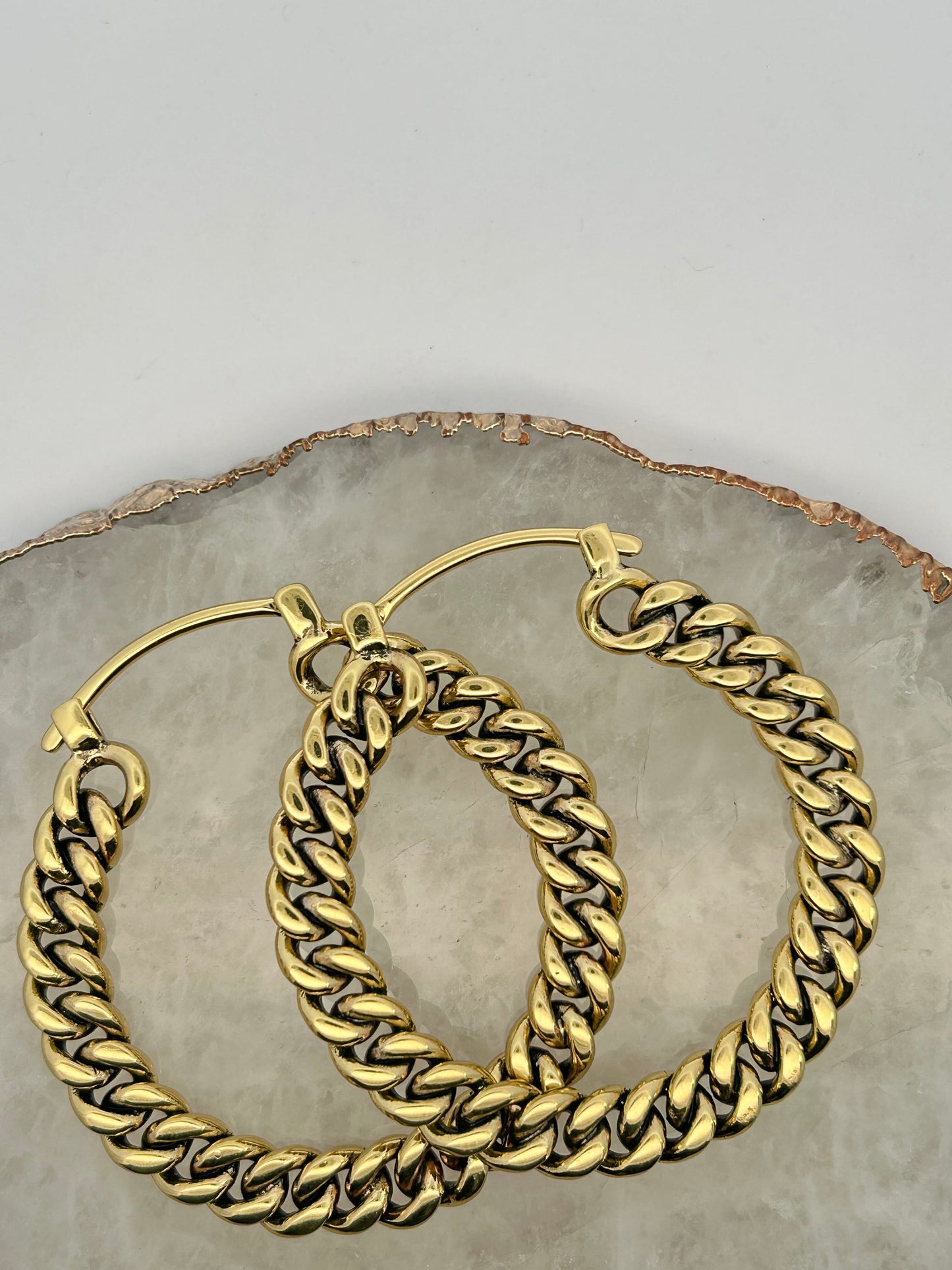 Curb Chain Hoops